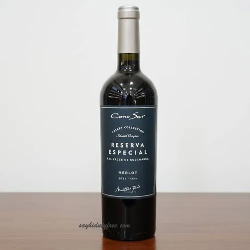 Cono Sur Reserva Especial Merlot 2021 / 1 ลัง 7,500 บาท มุมที่ 1 ภาพ Cono Sur Reserva Especial Merlot 2021 / 1 ลัง 7,500 บาท ประกอบบทความ มุมที่ 1