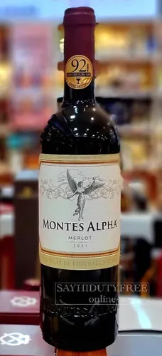 Montes Alpha Merlot 2021 มุมที่ 1 ภาพ Montes Alpha Merlot 2021 ประกอบบทความ มุมที่ 1