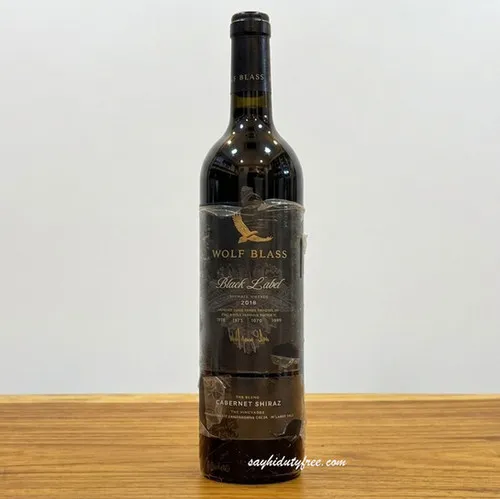 ภาพ Wolf Blass Black Label Cabernet Shiraz 2018 / 1 ลัง 12 ขวด ประกอบบทความ มุมที่ 1