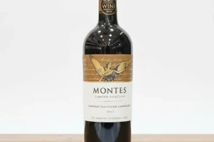 ภาพ Montes Limited Selection Cabernet Sauvignon Carmenère 2022 ประกอบบทความ มุมที่ 1